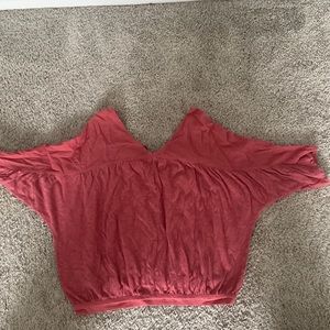 BEAUTIFUL CORAL TOP FROM GAP